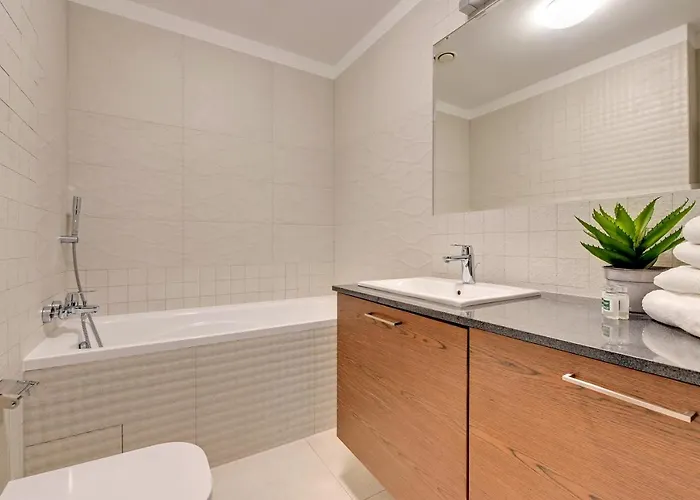 Premium By Welcome アパート *